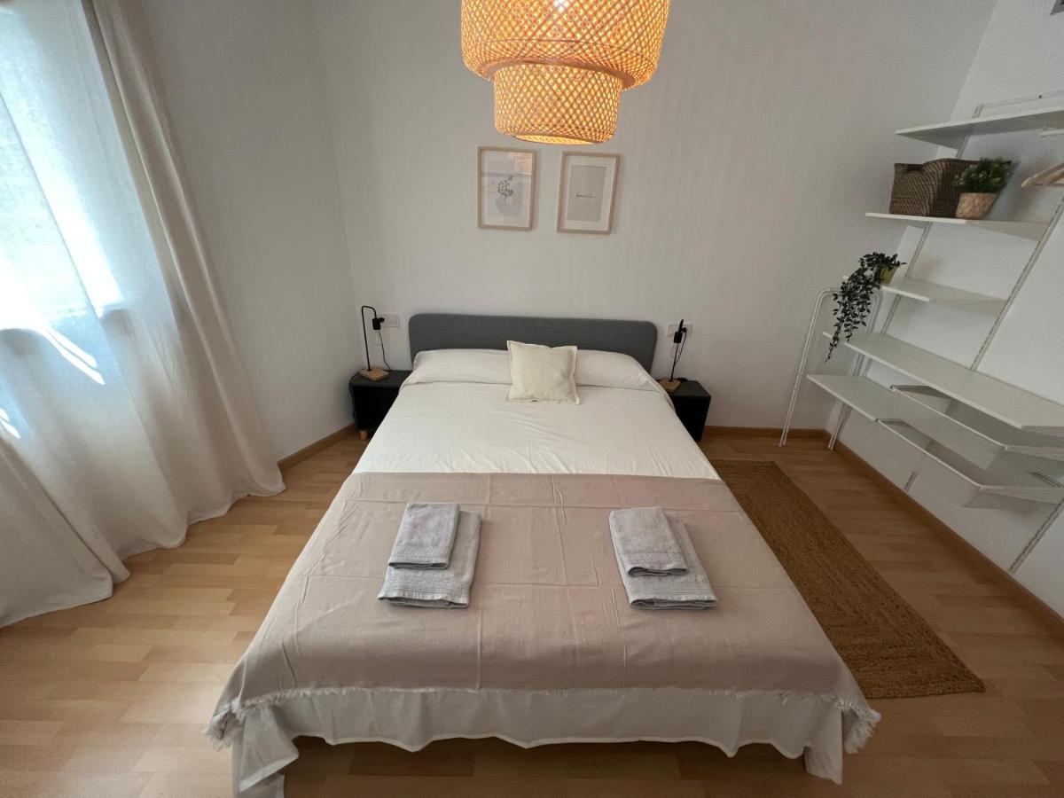 Cozy Apartment Well-Located In Terrassa, Barcelona Exterior photo